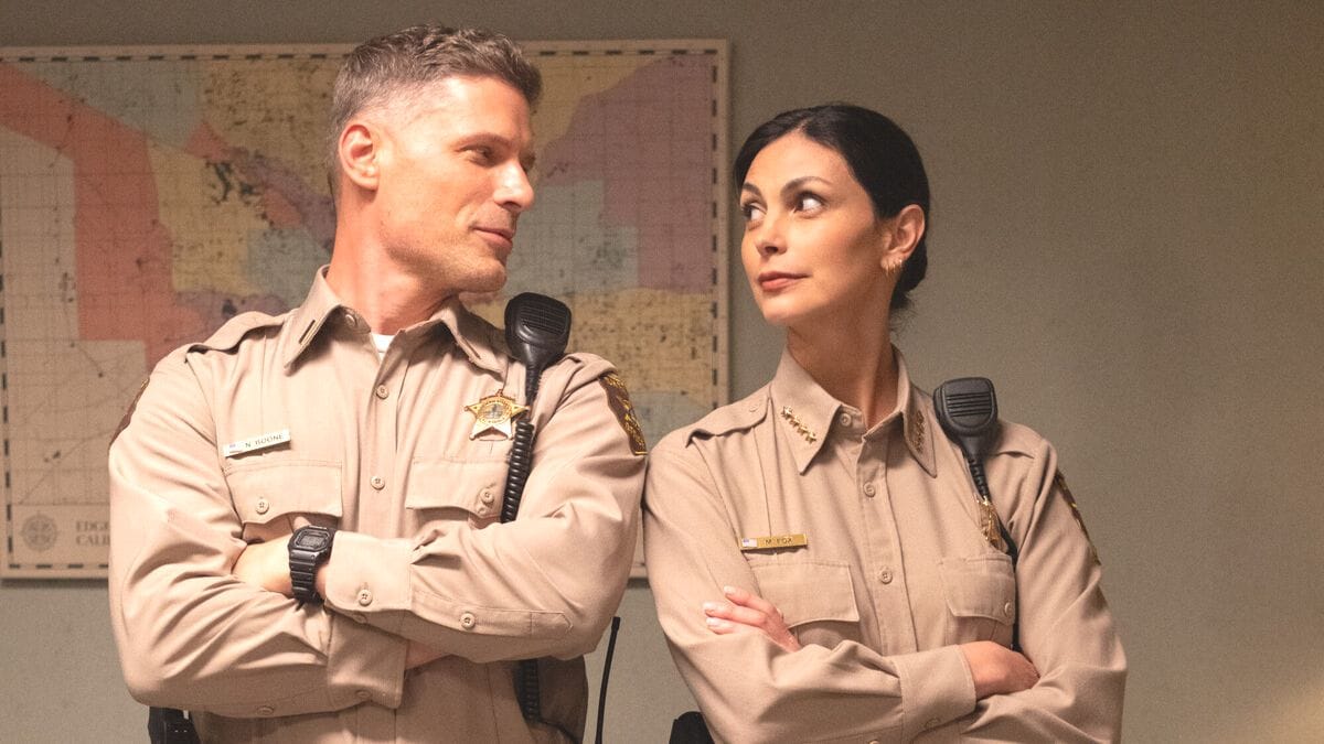 Actor Matt Lauria as Nathan Boone and actor Morena Baccarin as Mickey Fox in the CBS series Sheriff Country. (Photo Credit: Courtesy of CBS.)