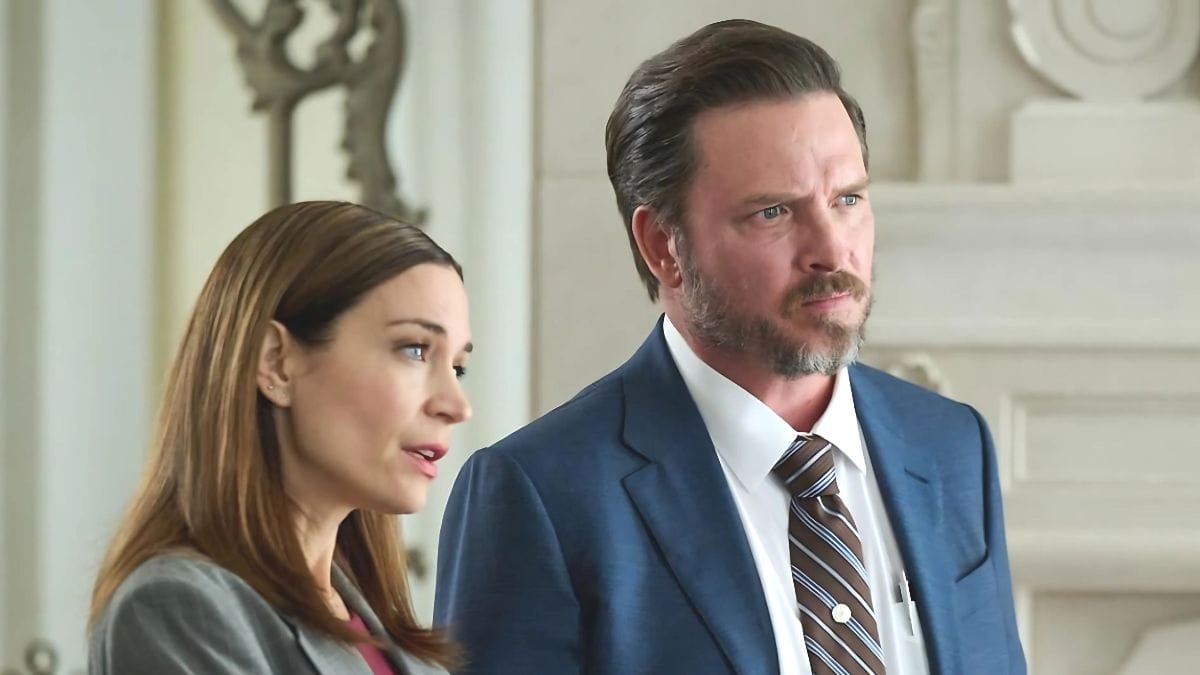 Kathleen Munroe as Frankie Bateman and Aden Young as Henry Graff in Law &amp; Order Toronto: Criminal Intent. (Photo Credit: Courtesy of Citytv.)