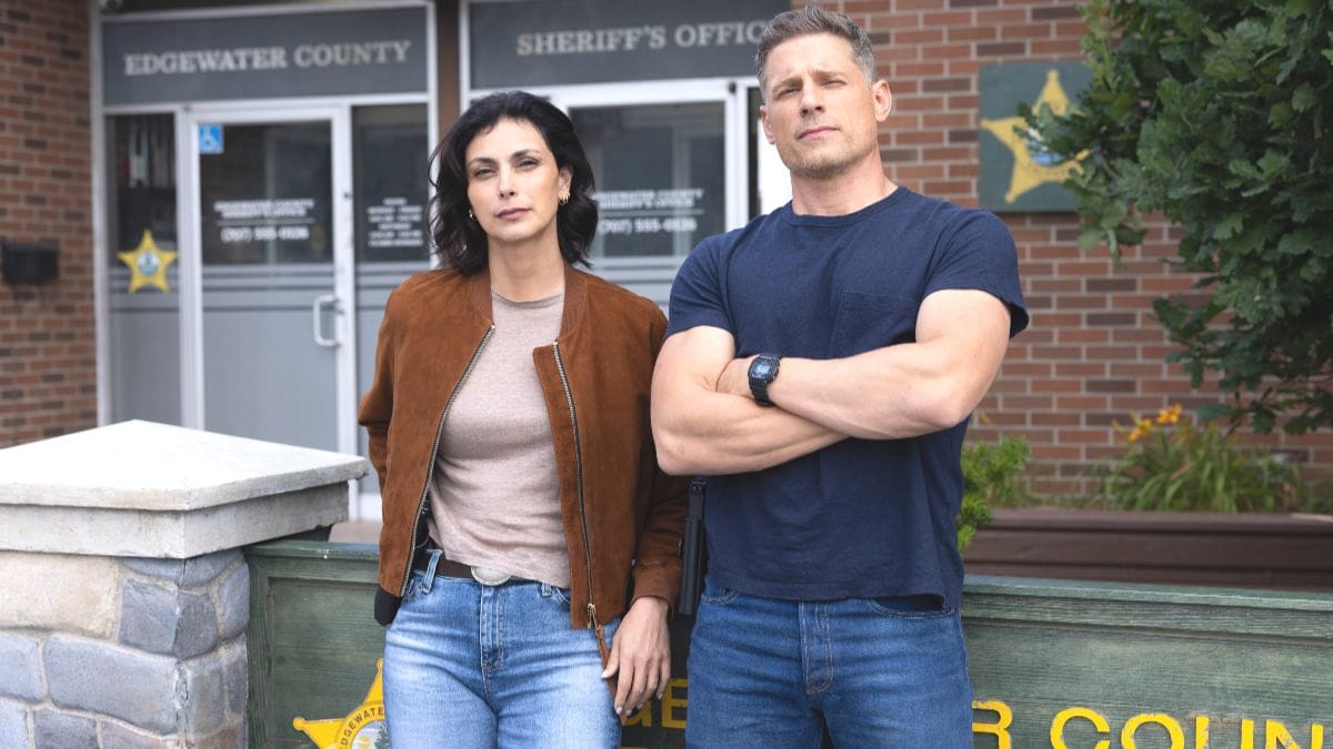 Actor Morena Baccarin and actor Matt Lauria on the set of the CBS TV show Sheriff Country. (Photo Credit: Courtesy of CBS.)