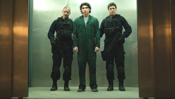 Actor Charlie Evans as Jeremy Bradford in Paradise season 2 episode 3. (Photo Credit: Courtesy of Hulu.)